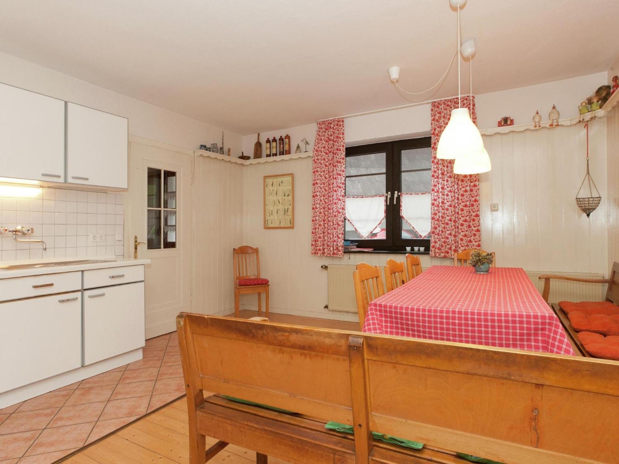 Cosy Apartment In Menkhausen Near The Ski Area Schmallenberg Exterior foto